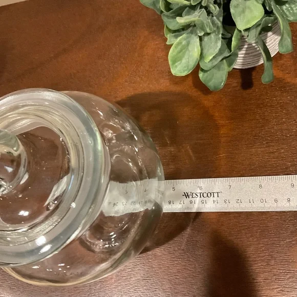 Small Clear Glass Apothecary Jar 🍬 - Picture 6 of 6